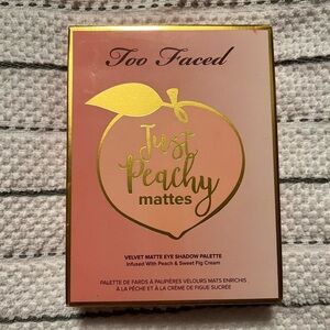 Too Face Just Peachy Peachy Mattes